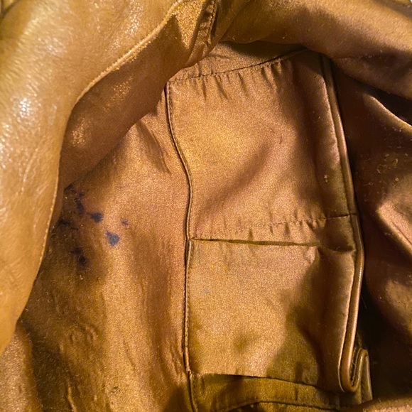 GENUINE ELIE TAHARI 100% LEATHER TOTE - Picture 9 of 10